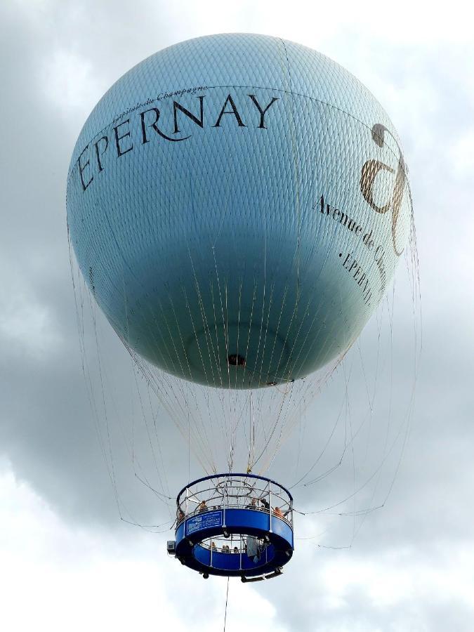 Epernay Capital De Champagne Apartment ภายนอก รูปภาพ
